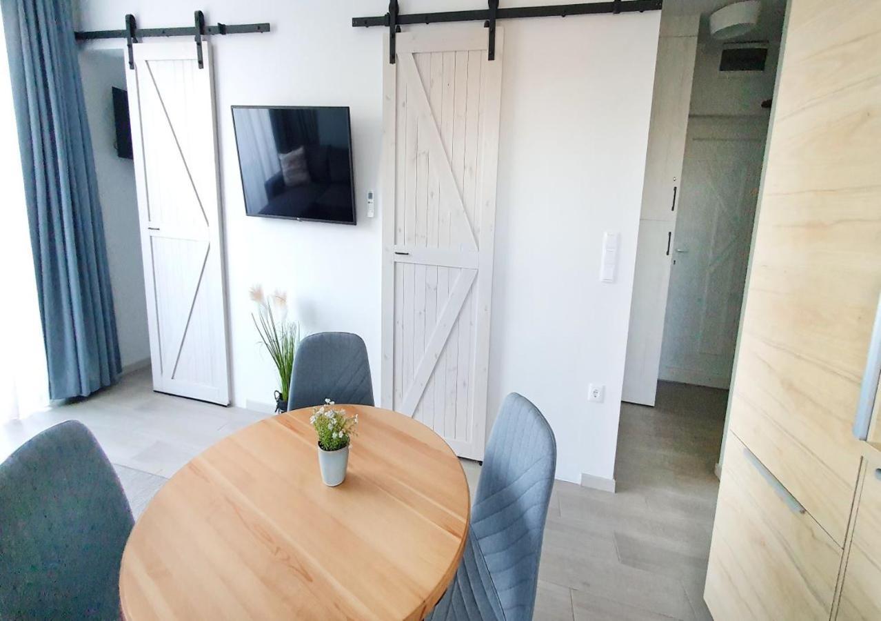 Marina Apartment By Dora ケストヘイ エクステリア 写真