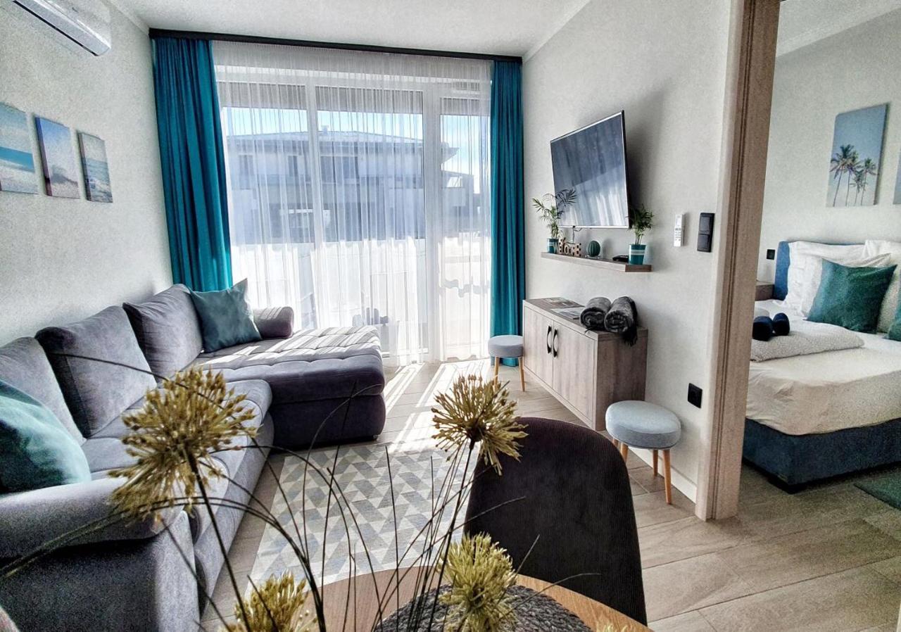 Marina Apartment By Dora ケストヘイ エクステリア 写真