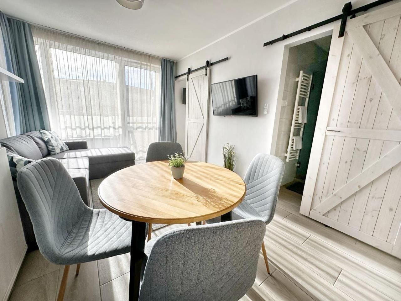 Marina Apartment By Dora ケストヘイ エクステリア 写真