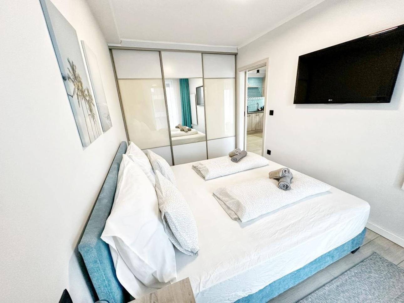 Marina Apartment By Dora ケストヘイ エクステリア 写真